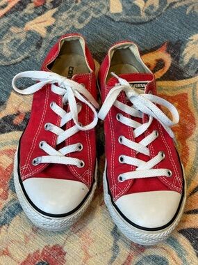 CONVERSE All-Star Kids Red Low-Top Canvas Sneakers with White Laces